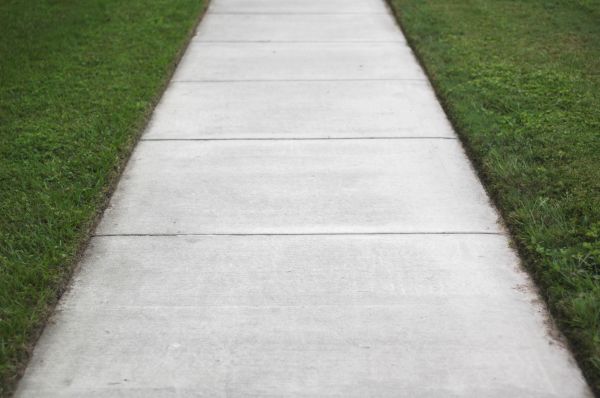 Cost of Concrete Walkway Replacement in Dothan